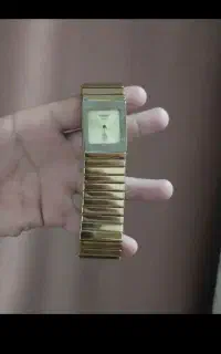 ساعت رادو کم کار معاوضه با انگشتر