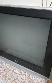 تلویزیون ۲۱ اینچ ال جی