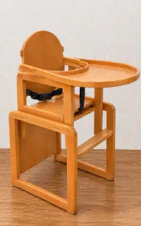 صندلی غذا و میز تحریر کودک