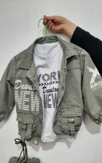 ست لباس بچگانه در حد نو