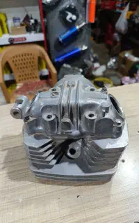 سر سیلندر XL125 شیش دنده ژاپنی (روی موتور نرفته)