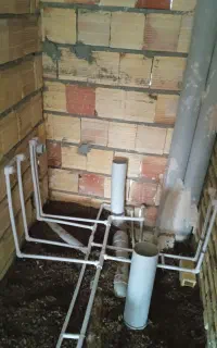 لوله کشی آب و فاضلاب و خدمات نصب و تعمیرات