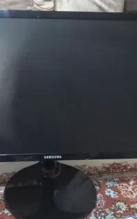 فروش مانیتور شکسته