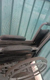 فروش یک عدد ویلچر