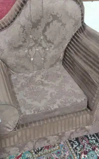 دو عدد مبل درحد نو با قیمتی مناسب
