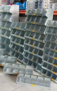 قفسه ایزی باکس