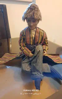 مجسمه پیرمرد و مجسمه مادر و دختر
