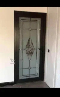کارگر ساده نیازمندیم در کارگاه درب و پنجره شهر امل