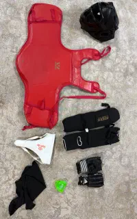 لباس و وسایل کونگ‌ فو (رزمی)