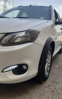 کوئیک.  ۱۴۰۲R بی رنگ سالم