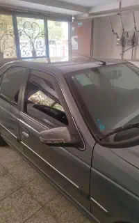 پژو پارس مدل ۱۳۹۵ بی رنگ