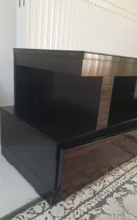 میز تلوزیون