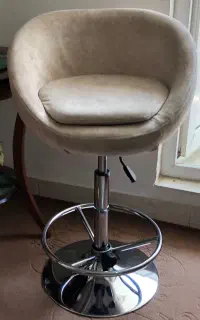 صندلی کانتر جک دار