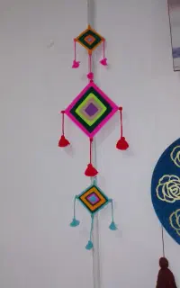 آویز سنتی و آینه سنتی