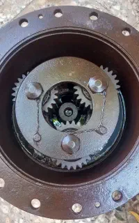توپی چرخ لودر