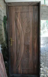 ۱عدد درب اتاق نو ۶۵۰۰تومان