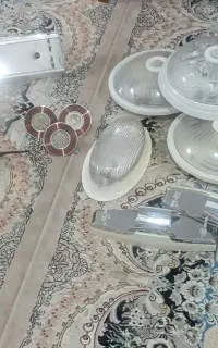 مهتابی و لامپ
