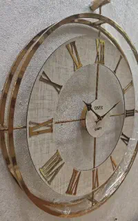 ساعت دیواری مینیمال
