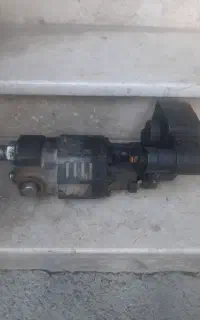 پمپ و بغل گیربکس تریلی کمپرس سه محور