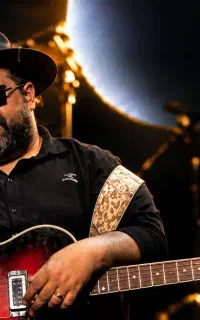 کنسرت رضا صادقی پنج شنبه