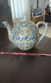 قوری قدیمی
