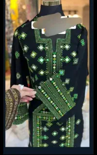 دوزنده ام شولوکی میدوزم