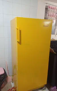 یخچال هتلی ب رنگ فتانتزی