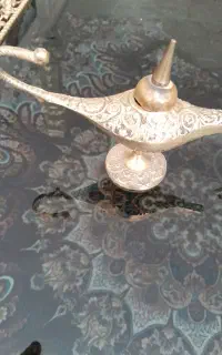 سه عدد چراغ قدیمی