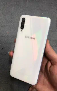 Samsung A50