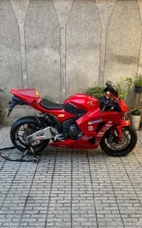 سی بی ار ۶۰۰ cbr600 2015