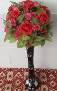 گل وگلدان شیشه ای یکجافقط