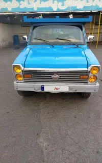 نیسان وانت مدل۸۳