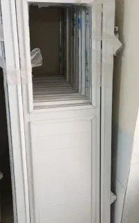 درب مدرن سرویس پی وی سی حمامی تخفیف ویژه