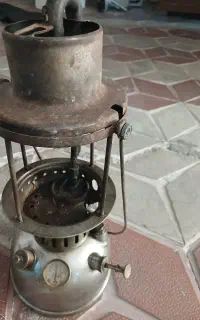 چراغ توری قدیمی