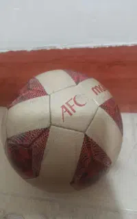 توپ اورجینال در حد نو