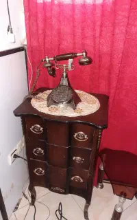 میز تلفن چوبی