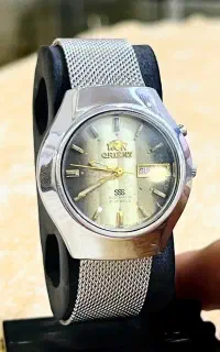 اگه ساعته این بقیش سوسول بازیه