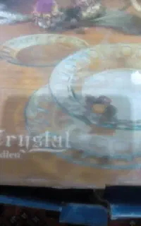 یک دست پیشدستی اصلی قدیمی بنام کریستالی