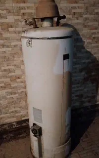 آبگرم کن ایستاده