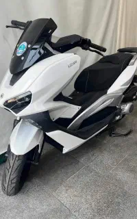 کی وی ویسته ۱۷۵