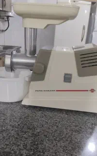 چرخ گوشت پارس خزر نو هست اصلا استفاده نشده