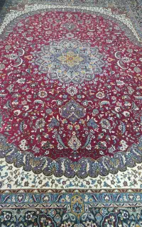 یک عدد ۱۲ متری خوش نقش پر مژه