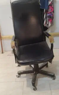 صندلی چرخ دار