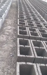 بلوک دیواری ته باز دو سوراخه