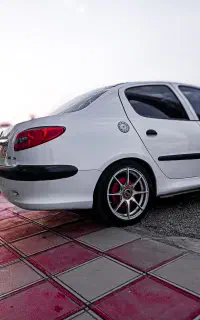 پژو 206sd مدل 98 تک برگ سند با 300م لوازم این قیمت
