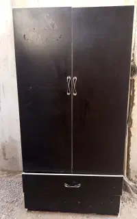 تخت خواب و کمد و ....