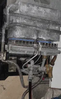 آبگرمکن  دیواری ایرانشرق