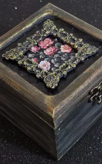 جعبه جواهر چوبی