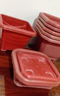 گلدان پلاستیکی بزرگ