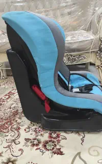 صندلی کودک خودرو
